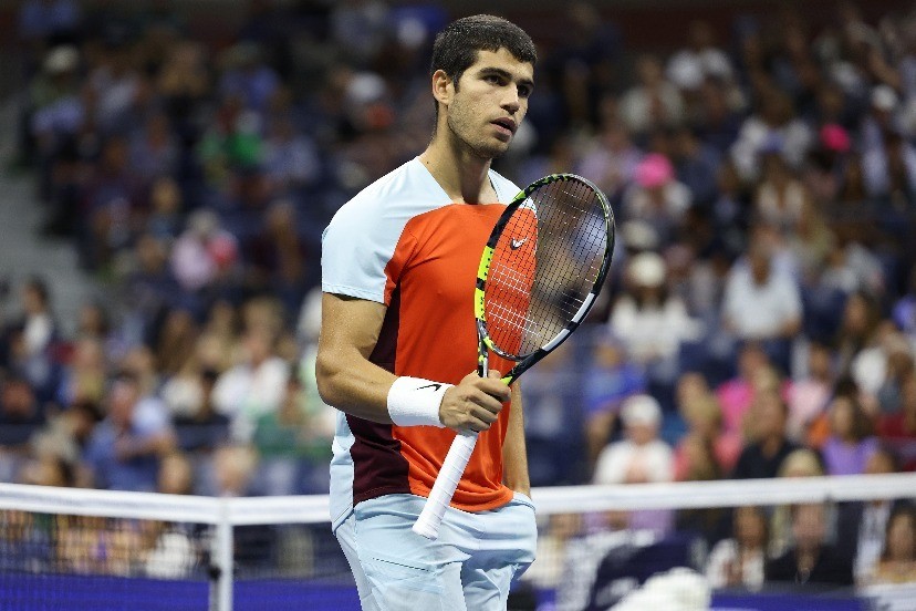 巨大的边锋 巨大的边锋