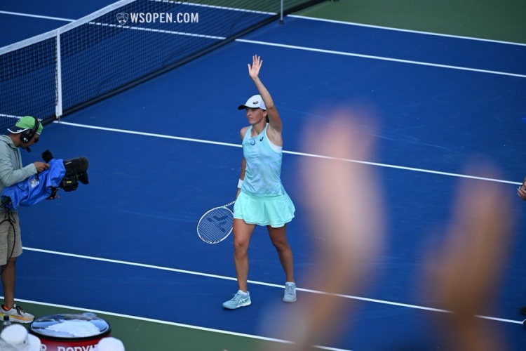 料到他能迅 料到他能迅