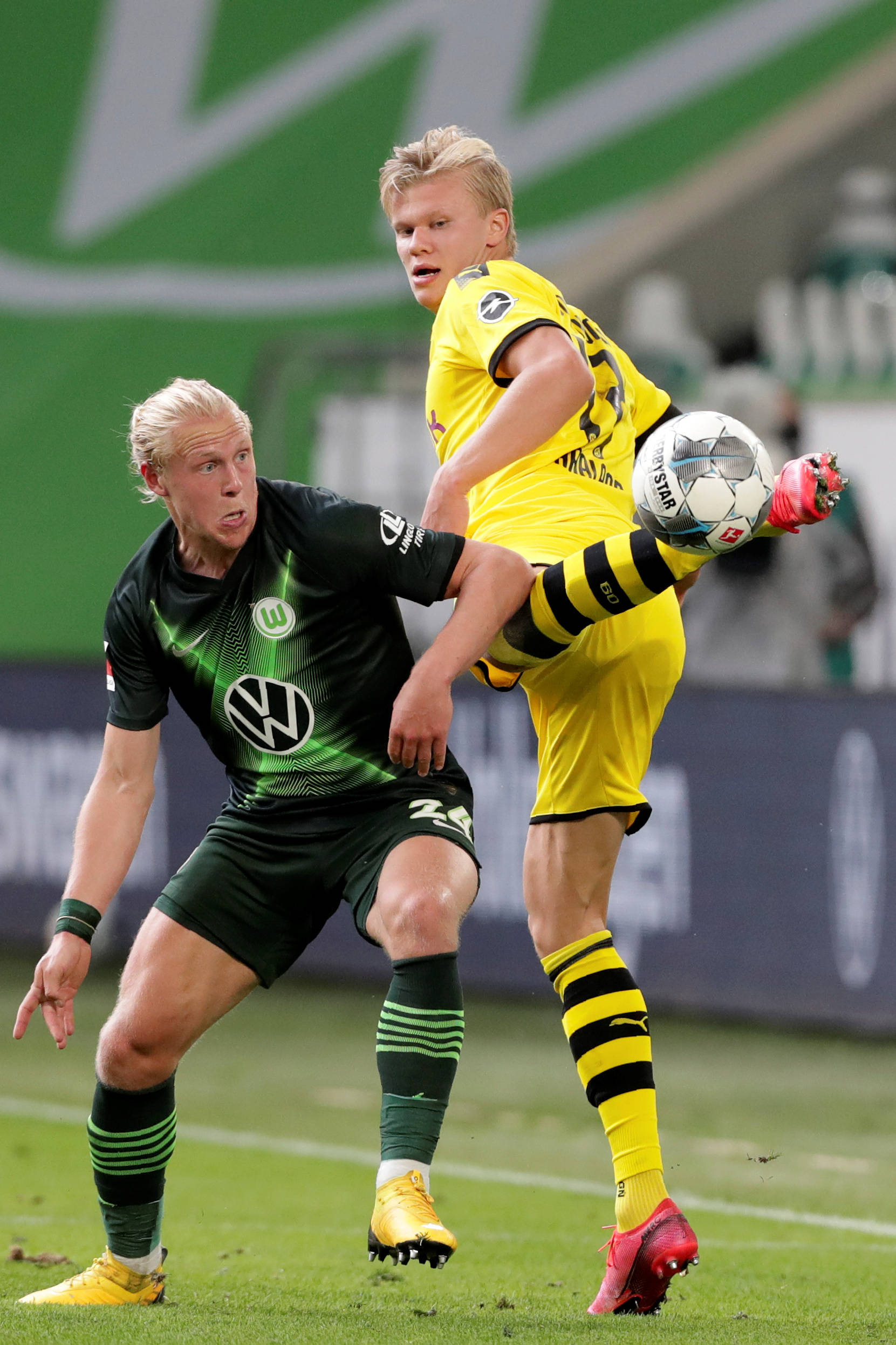 他在比赛中 他在比赛中