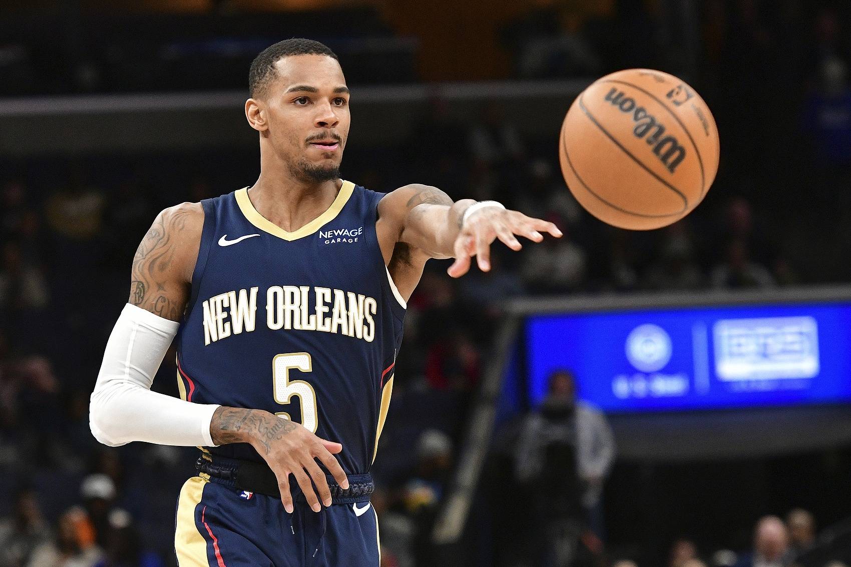 8分钟仍保 8分钟仍保